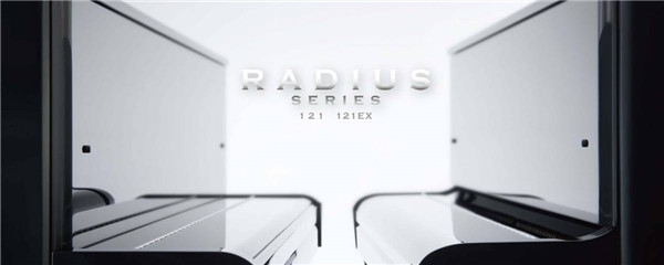 「RADIUS系列」立式钢琴